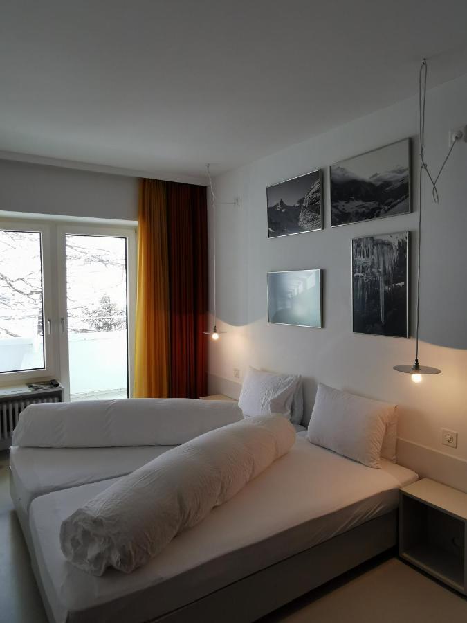 Schnider Bed&Breakfast Und Cafe Валс Екстериор снимка